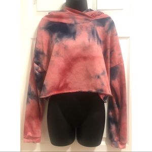 ✨NEW Tie Dye Cropped Hoodie